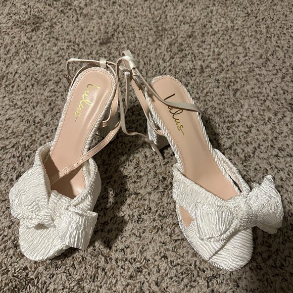 Lulus Lilsa White Bow Platform Ankle Strap Heels - Size 8.5 - Picture 2 of 4